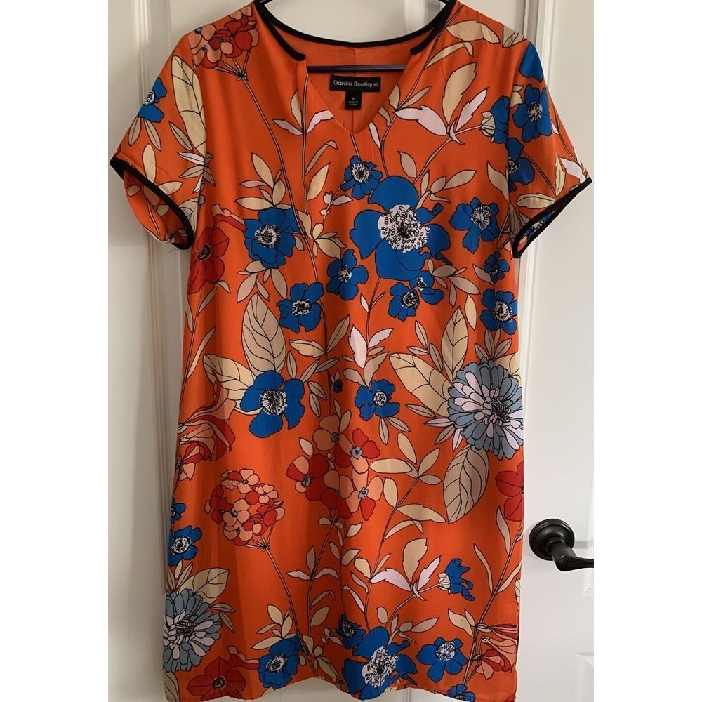 Danillo Boutique Women's Dress‎ Floral V-neck Multicolor Size 8 Lined Career